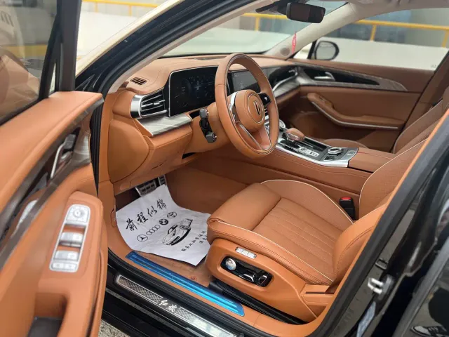 Hongqi H9 — Фото автомобиля 4