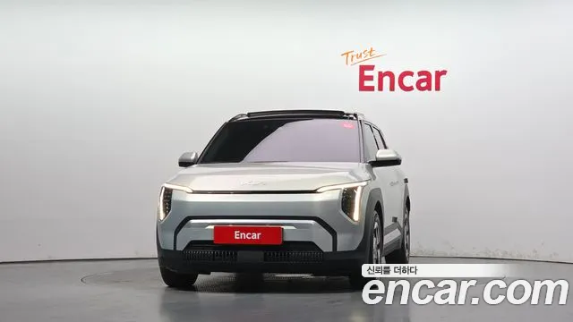 Kia EV3 — Фото автомобиля 3