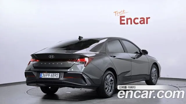 Hyundai AVANTE Новый Avante (CN7) — Фото автомобиля 2