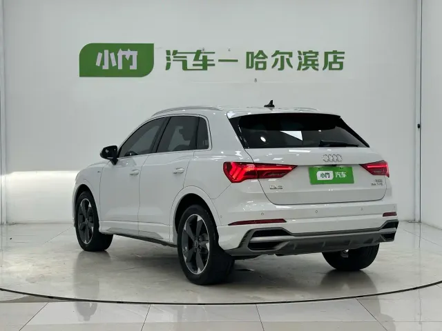 Audi Audi Q3 2022 35 TFSI Fashion Dynamic — Фото автомобиля 4