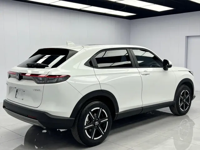 Honda Vezel — Фото автомобиля 4