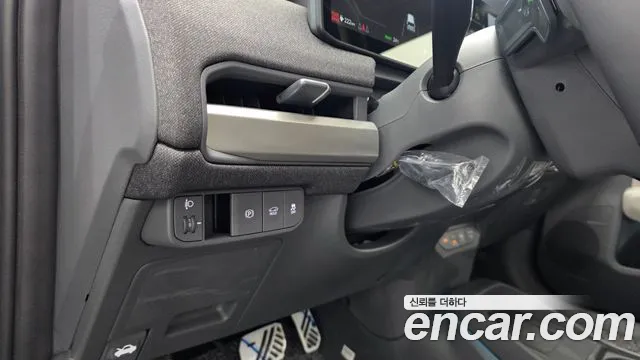 Kia EV3 — Фото автомобиля 27