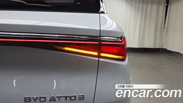 BYD Atto 3 — Фото автомобиля 18