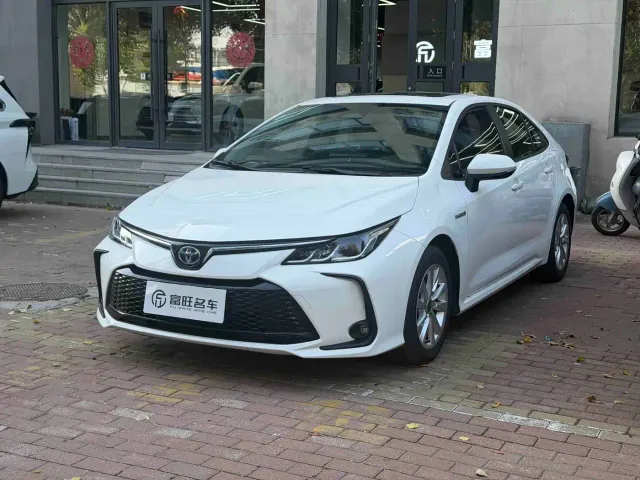 Фотография автомобиля — Toyota Corolla