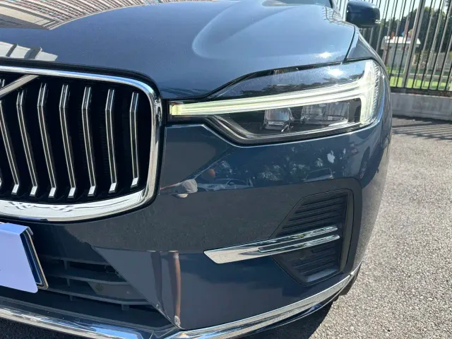 Volvo XC60 — Фото автомобиля 14