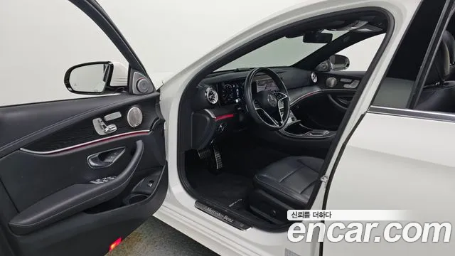 Mercedes-Benz E-Class W213 — Фото автомобиля 15