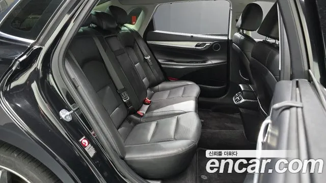 Hyundai Grandeur — Фото автомобиля 11