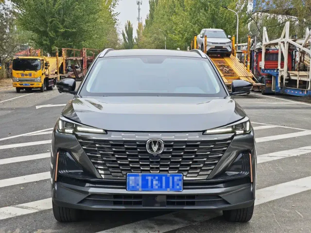 Changan CS55 Plus — Фото автомобиля 3