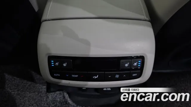Hyundai Palisade Palisade Дизель 2.2 4WD — Фото автомобиля 19