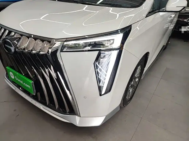 GAC Trumpchi M8 — Фото автомобиля 23