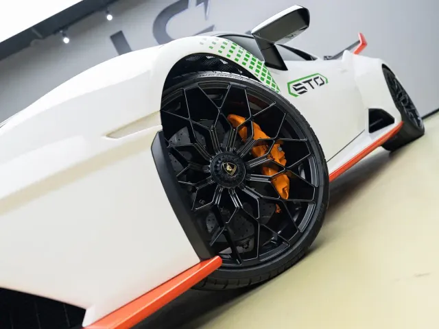 Lamborghini Huracan — Фото автомобиля 19
