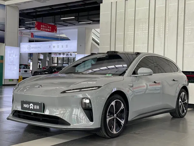 Фотография автомобиля — Nio ET5 Touring