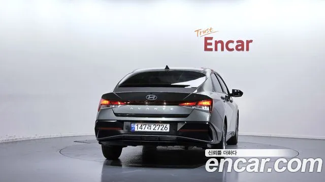 Hyundai Avante — Фото автомобиля 4
