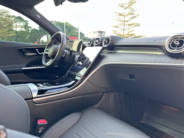 Mercedes-Benz C-Class — Фото автомобиля 19