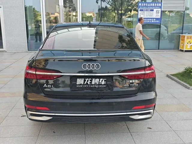 Audi Audi A6L 2023 Facelift 45 TFSI Premium Dynamic — Фото автомобиля 7