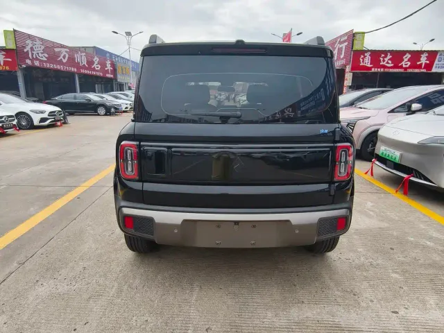 Baojun Yep Plus — Фото автомобиля 11