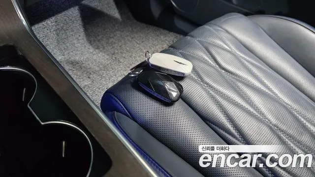 Genesis G80 RG3 — Фото автомобиля 21
