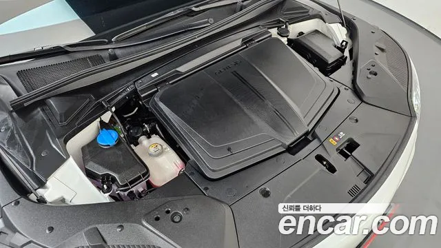 Genesis GV60 — Фото автомобиля 9