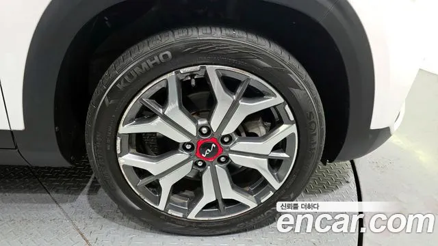 Kia Seltos Seltos Бензин 1.6 турбо 2WD — Фото автомобиля 21