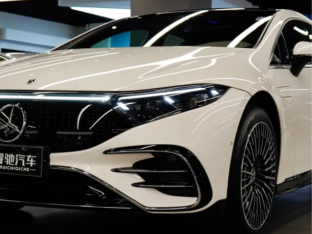 Mercedes-Benz EQS — Фото автомобиля 7