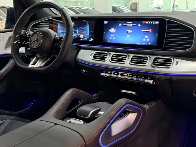 Mercedes-Benz GLE-Class AMG — Фото автомобиля 10