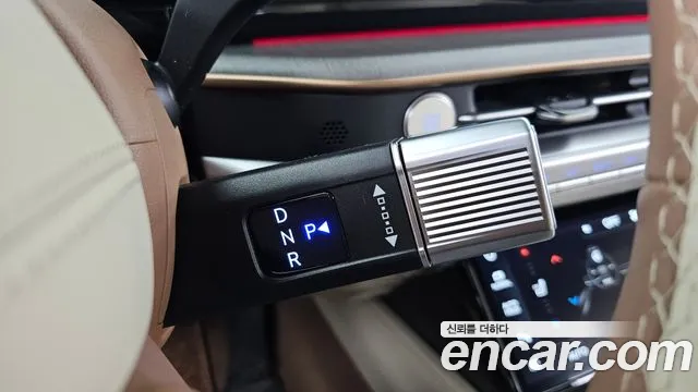Hyundai Grandeur GN7 — Фото автомобиля 12