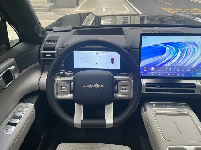 BYD FangChengBao Titanium 7 — Фото автомобиля 15