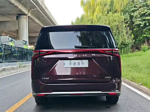 Maxus G90 — Фото автомобиля 9