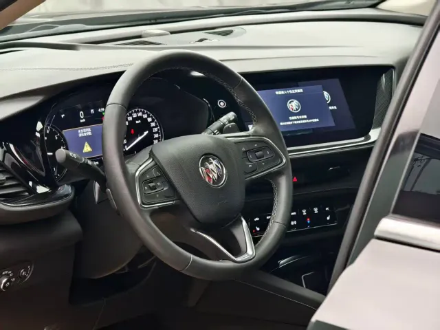 Buick Envision S — Фото автомобиля 10