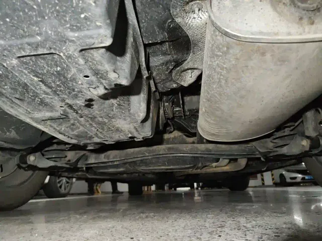 Changan Lamore — Фото автомобиля 23