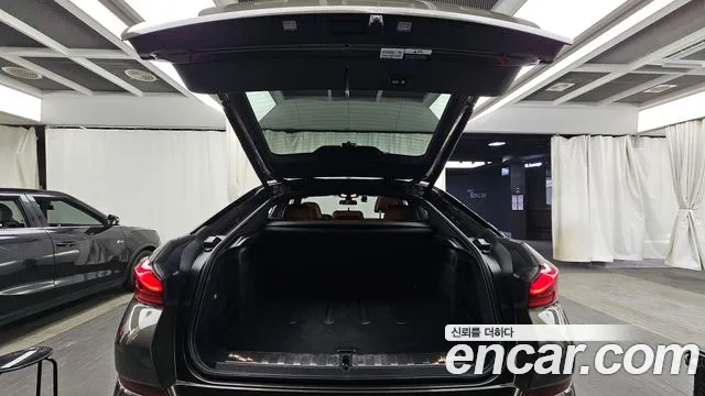 BMW X6 xDrive40i M Sport — Фото автомобиля 20