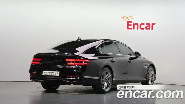 Genesis G80 RG3 — Фото автомобиля 2