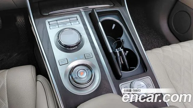 Genesis GV80 — Фото автомобиля 12