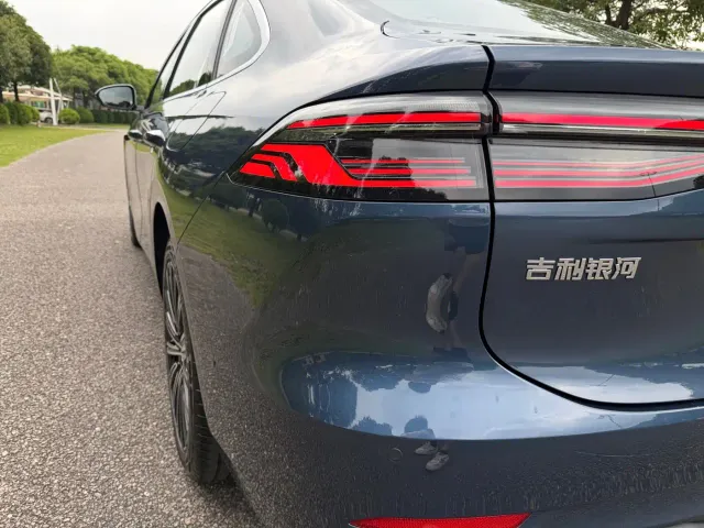 Geely Galaxy A7 — Фото автомобиля 28