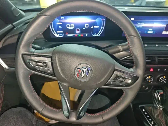 Buick Verano — Фото автомобиля 10
