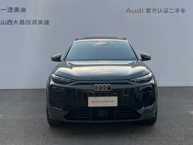 Audi Q6L e-tron — Фото автомобиля 2