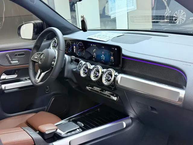 Mercedes-Benz GLB-Class — Фото автомобиля 6