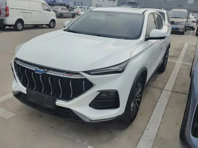 Фотография автомобиля — Changan Oushang X5