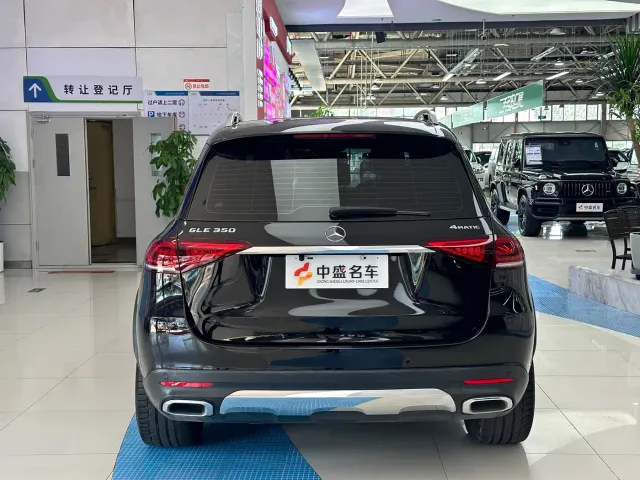 Mercedes-Benz GLE-Class — Фото автомобиля 6