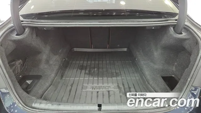 BMW 5 Series G30 — Фото автомобиля 15