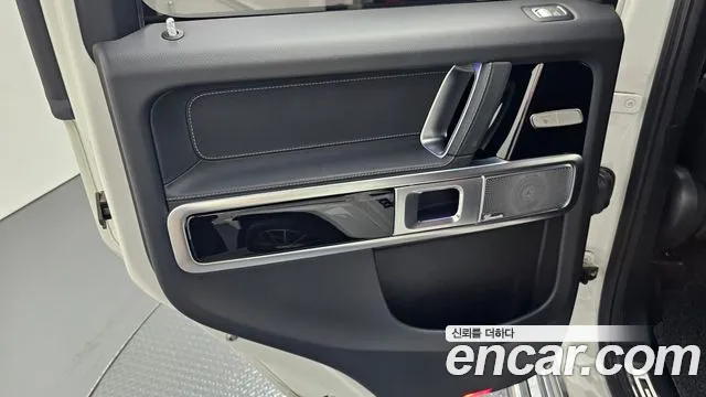 Mercedes-Benz G-Class — Фото автомобиля 22