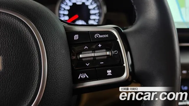Kia Canival Carnival 4 поколение Дизель 9 мест Prestige — Фото автомобиля 5