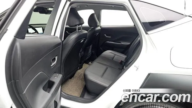 Hyundai Kona Kona (SX2) Бензин 1.6 турбо 2WD — Фото автомобиля 12