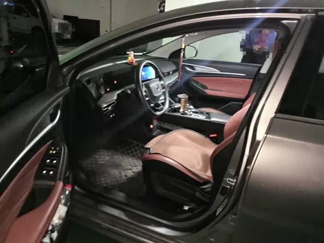 Changan Eado — Фото автомобиля 8
