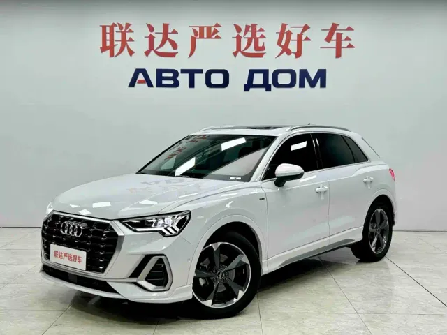 Фотография автомобиля — Audi Q3