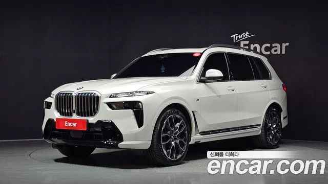 Фотография автомобиля — BMW X7 G07