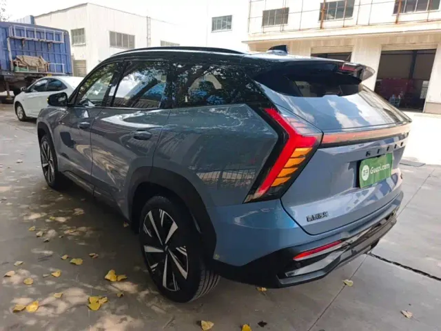 Geely Boyue L — Фото автомобиля 4