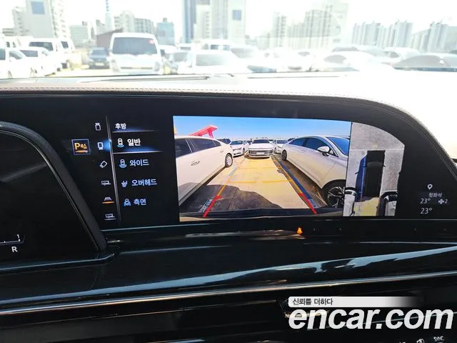 Cadillac Escalade Generation 5 — Фото автомобиля 13
