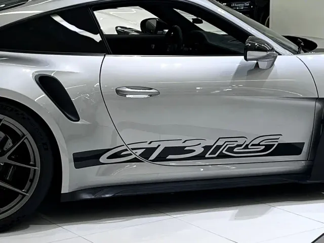Porsche 911 — Фото автомобиля 5