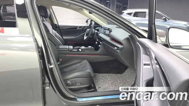 Genesis G80 RG3 — Фото автомобиля 17